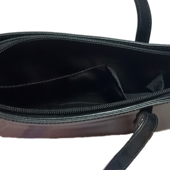 Beijo Black patent purse SKUW36 - Picture 5 of 14